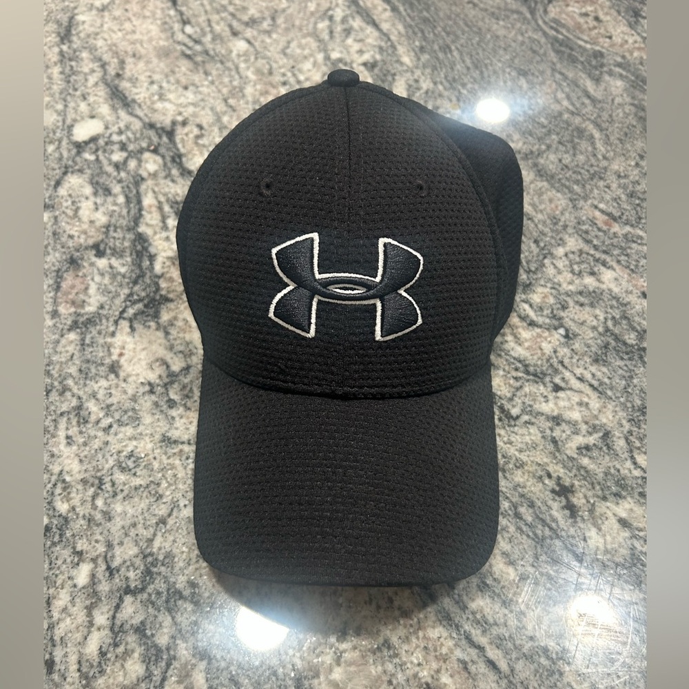 Under Armour Hat M/L black